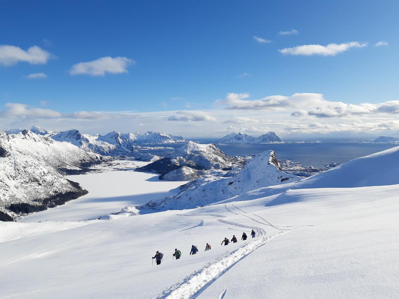 Skiing Lyngen Fjord SkiTouring Guided trip Mapo Tapo